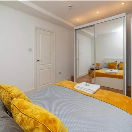 Beautiful 1Bd Apartment On The King'S Road Chelsea London Exterior photo