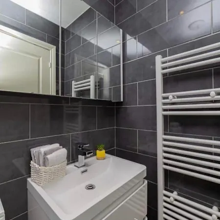 Beautiful 1Bd Apartment On The King'S Road Chelsea London Exterior photo
