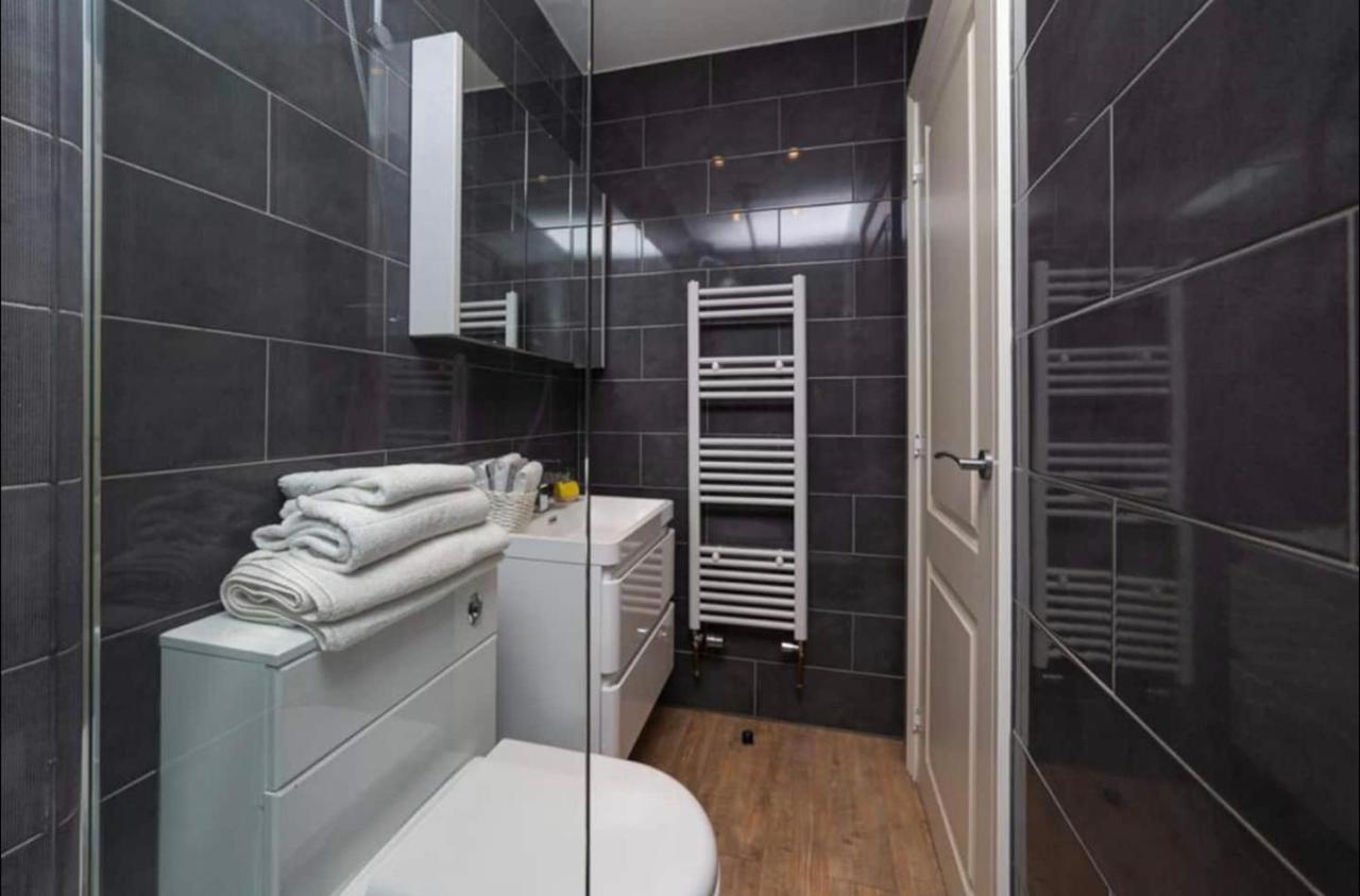 Beautiful 1bd On The King's Road Chelsea Apartment London